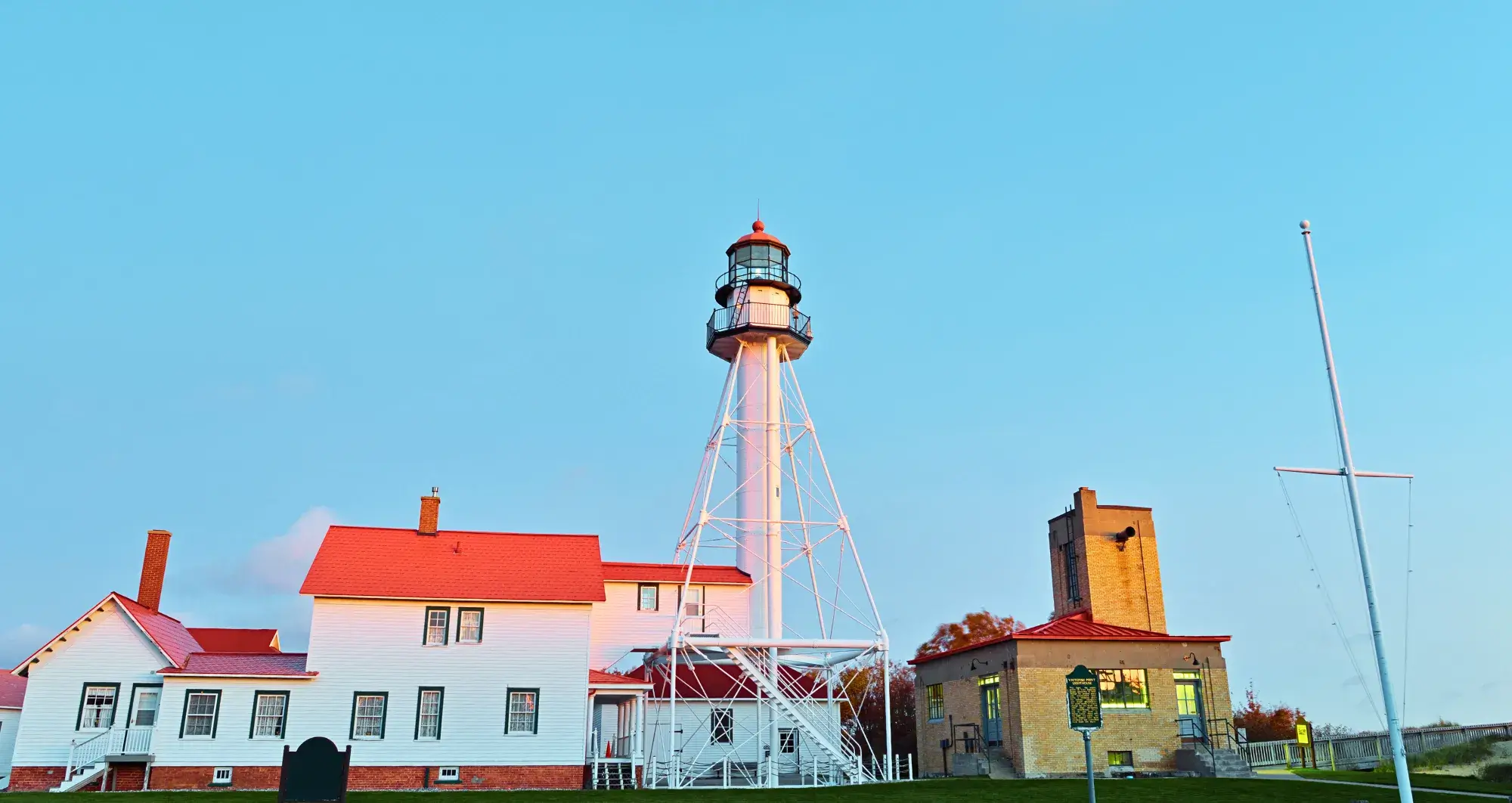 Read more about the article Whitefish Point Light Station